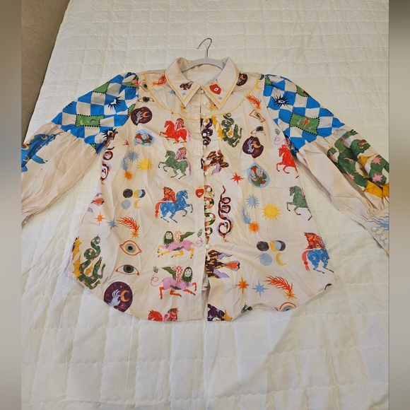 Colorful Patterned Button-Up Shirt - Picture 6 of 10